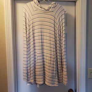 EUC Lularoe Amber Hoodie